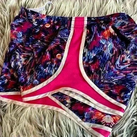 Soffe Low-Rise Artistic Print Athletic Shorts, M - Picture 3 of 5